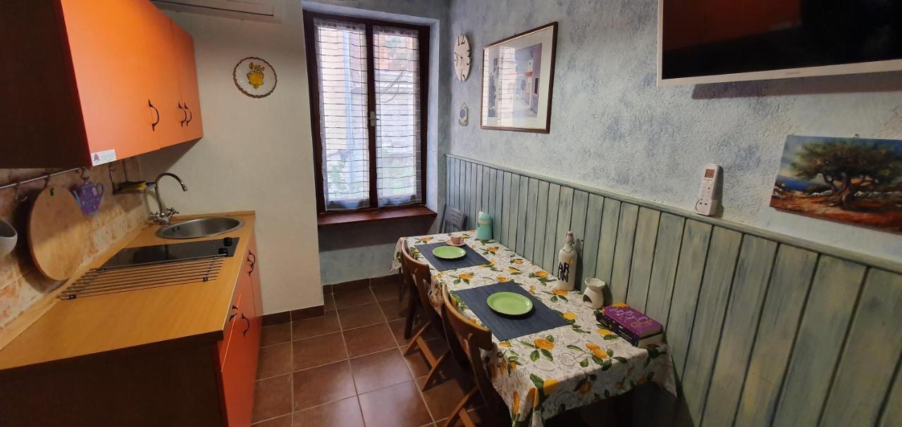 Studio Apartment Grisia Ρόβινι Εξωτερικό φωτογραφία