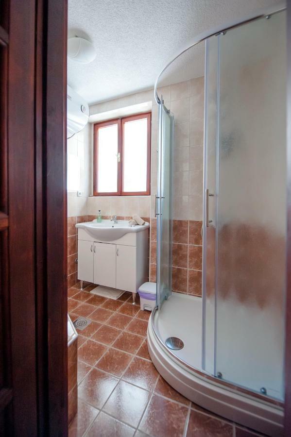 Studio Apartment Grisia Ρόβινι Εξωτερικό φωτογραφία