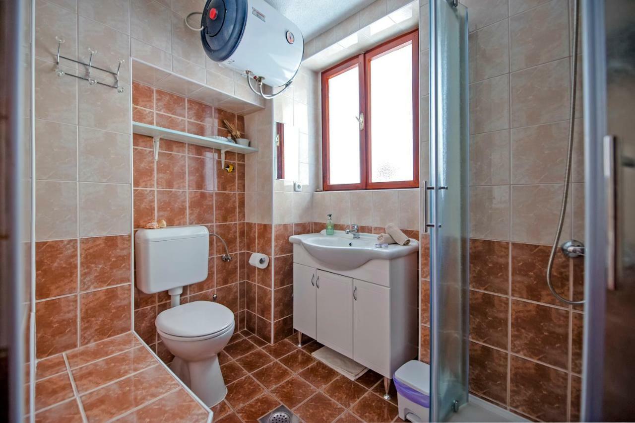 Studio Apartment Grisia Ρόβινι Εξωτερικό φωτογραφία